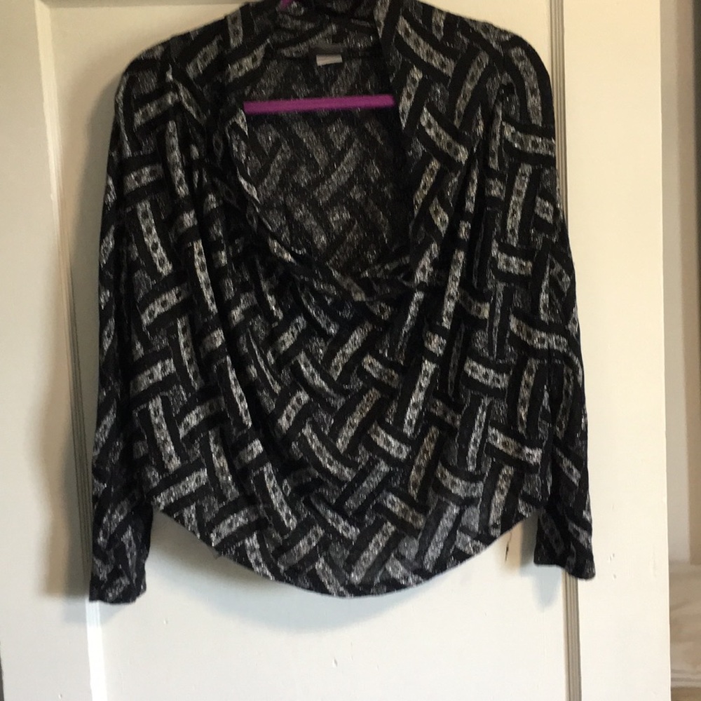 Long sleeve crop top